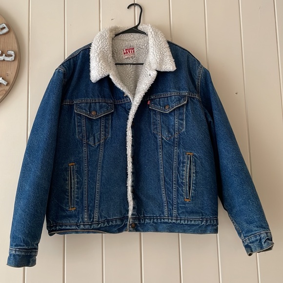 Levi's Other - Men's vintage 70s Levi's Denim jacket sherpa fleece lined, size 48R